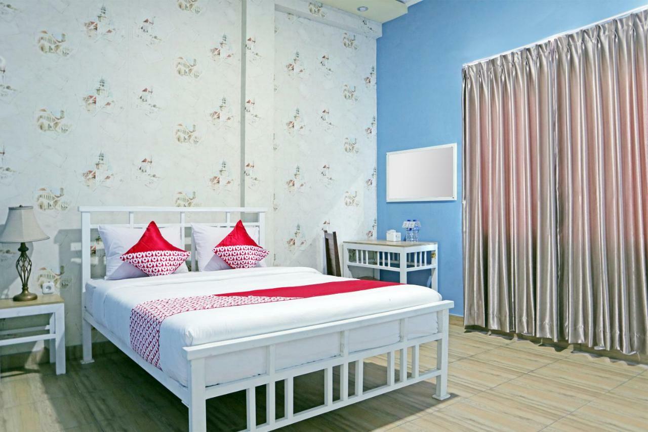 Oyo 1386 Hotel Grand Gabelo Bukittinggi Eksteriør bilde